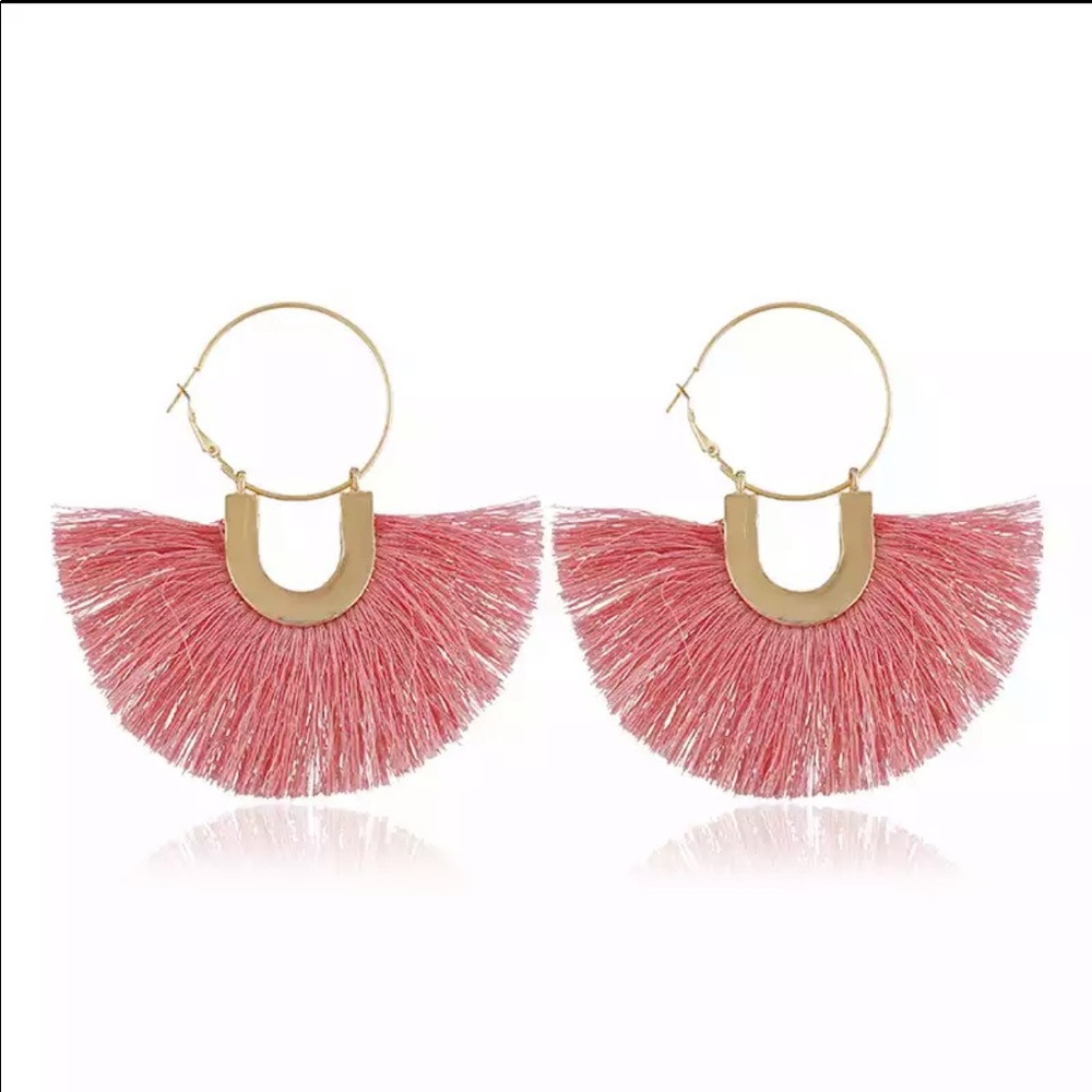 💕3/$25 |“Avery” Boho Hoop Fringe Earring-Pink